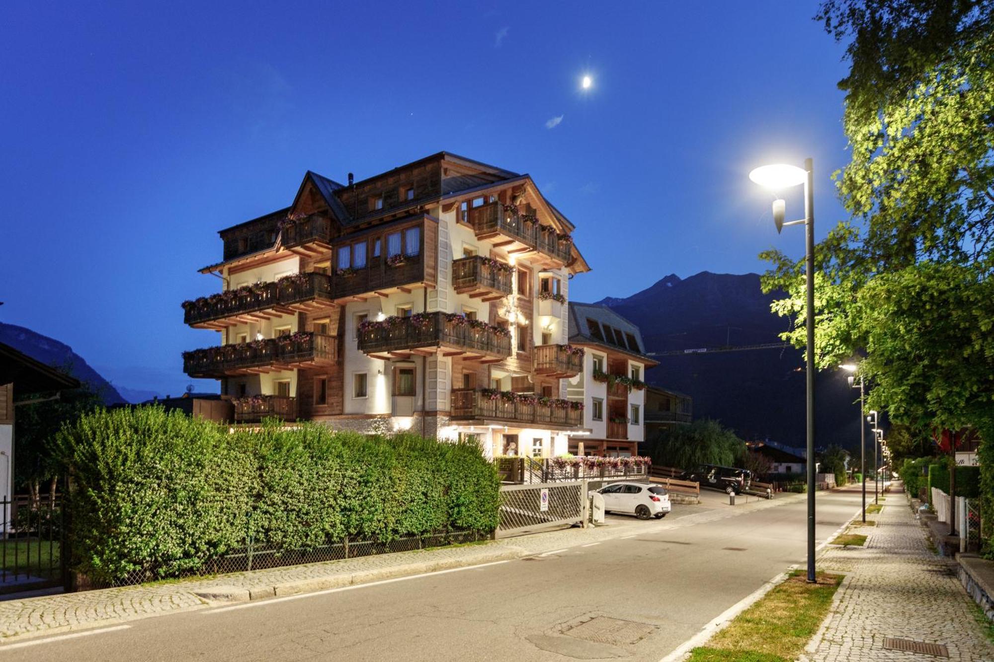 Sottovento Luxury Hospitality Hotel Bormio Buitenkant foto